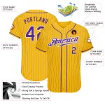 Maglia da baseball personalizzata autentica a righe viola-bianche e gialle Maglia da baseball personalizzata autentica a righe viola-bianche e gialle